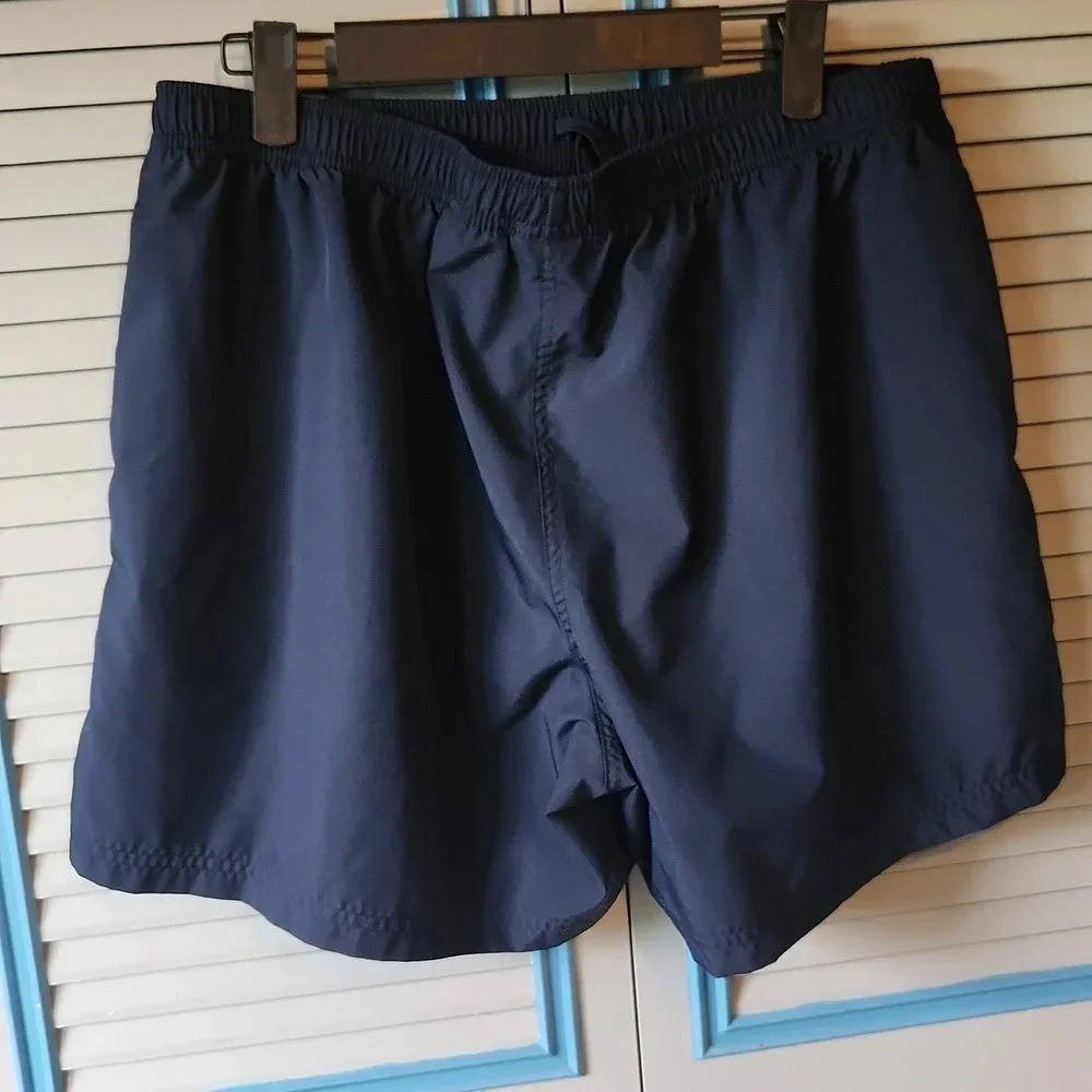 Nike black athletic shorts - Picture 6 of 9